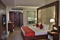 Clarion Inn Sevilla Panchkula Exteriör bild