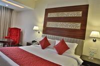 Clarion Inn Sevilla Panchkula Exteriör bild